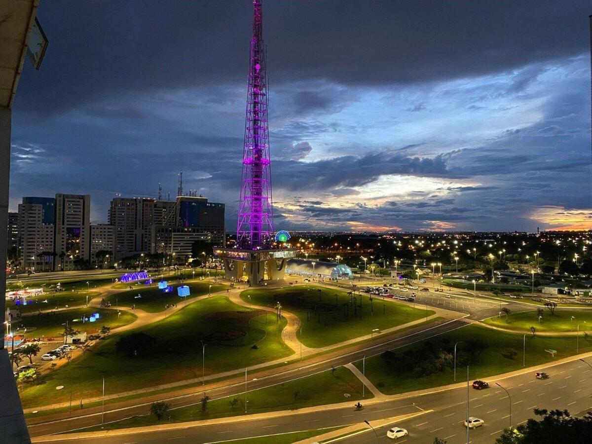 Flat Encantador No 11º Com Vista Pra Torre De Tv Brasília Eksteriør bilde