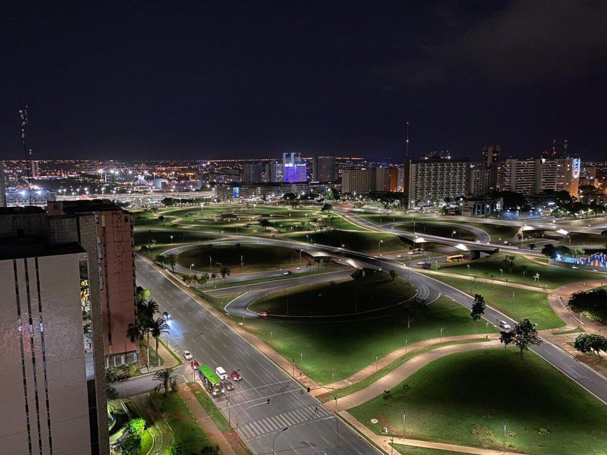 Flat Encantador No 11º Com Vista Pra Torre De Tv Brasília Eksteriør bilde