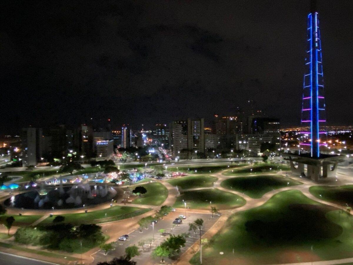 Flat Encantador No 11º Com Vista Pra Torre De Tv Brasília Eksteriør bilde